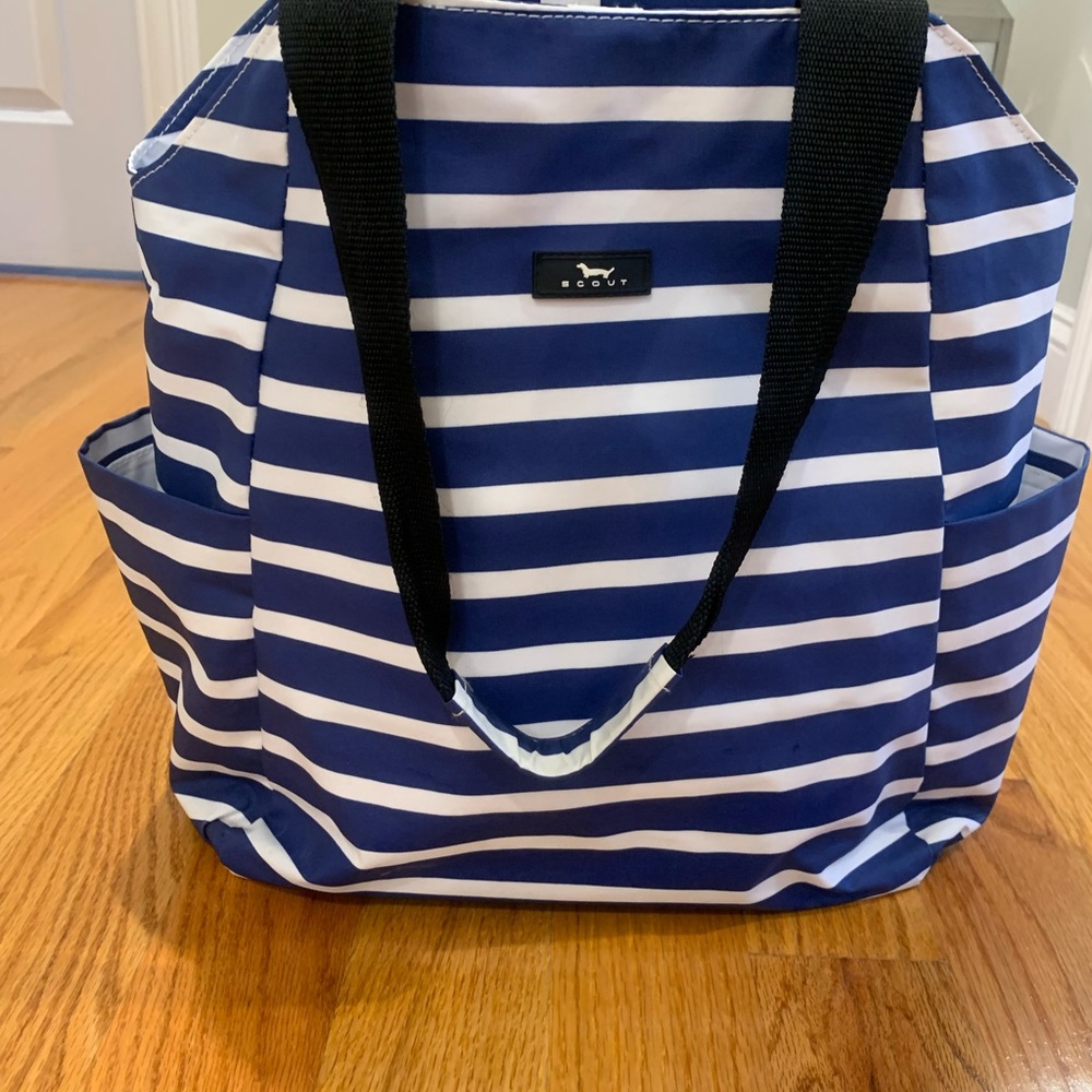 SCOUT tote/beach bag